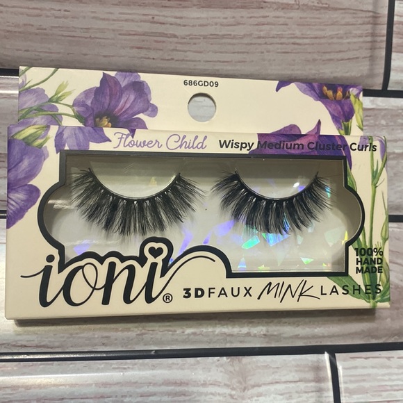 LASH GARDEN COLLECTION 💐 - Picture 3 of 4